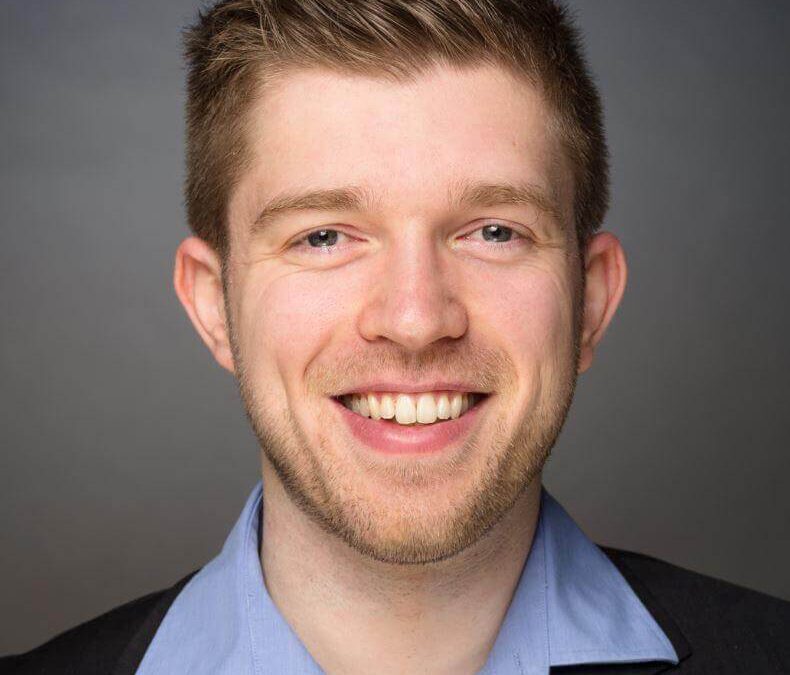 positive Rezension vom Schulleiter der Medius Heilpraktikerschule über das How to Heilpraktiker Lernmaterial